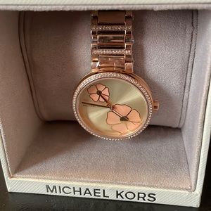 Micheal Kors ladies Rose Gold watch. New w/o tags